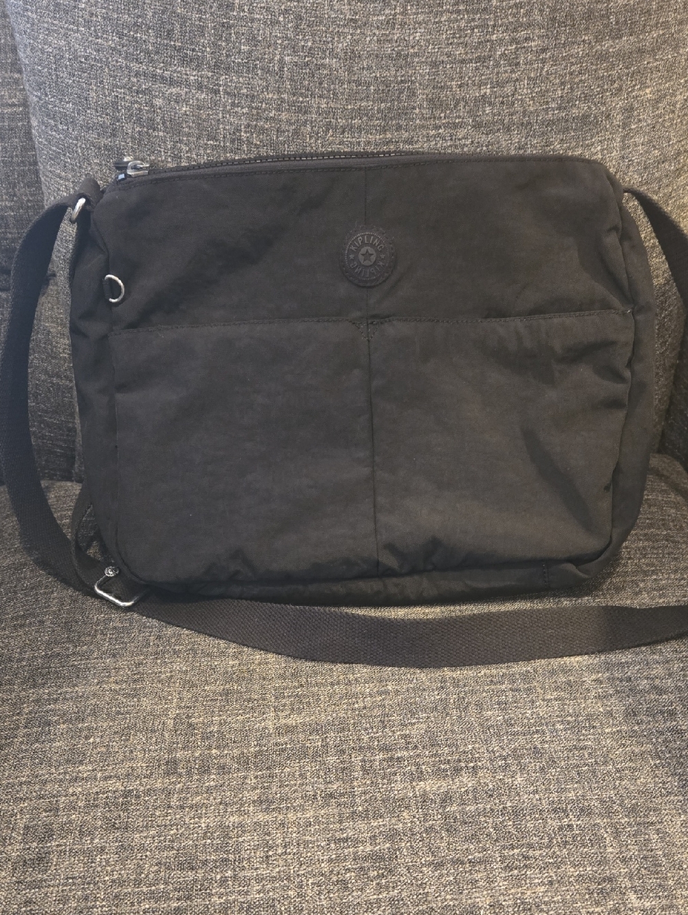 Kipling Black Purse With Exterior Zip Pockets